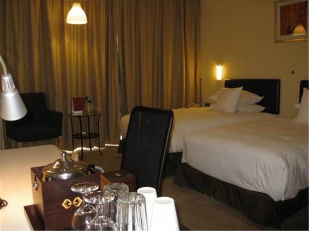 Gloria Plaza Hotel Kangqiao Shanghai Eksteriør bilde