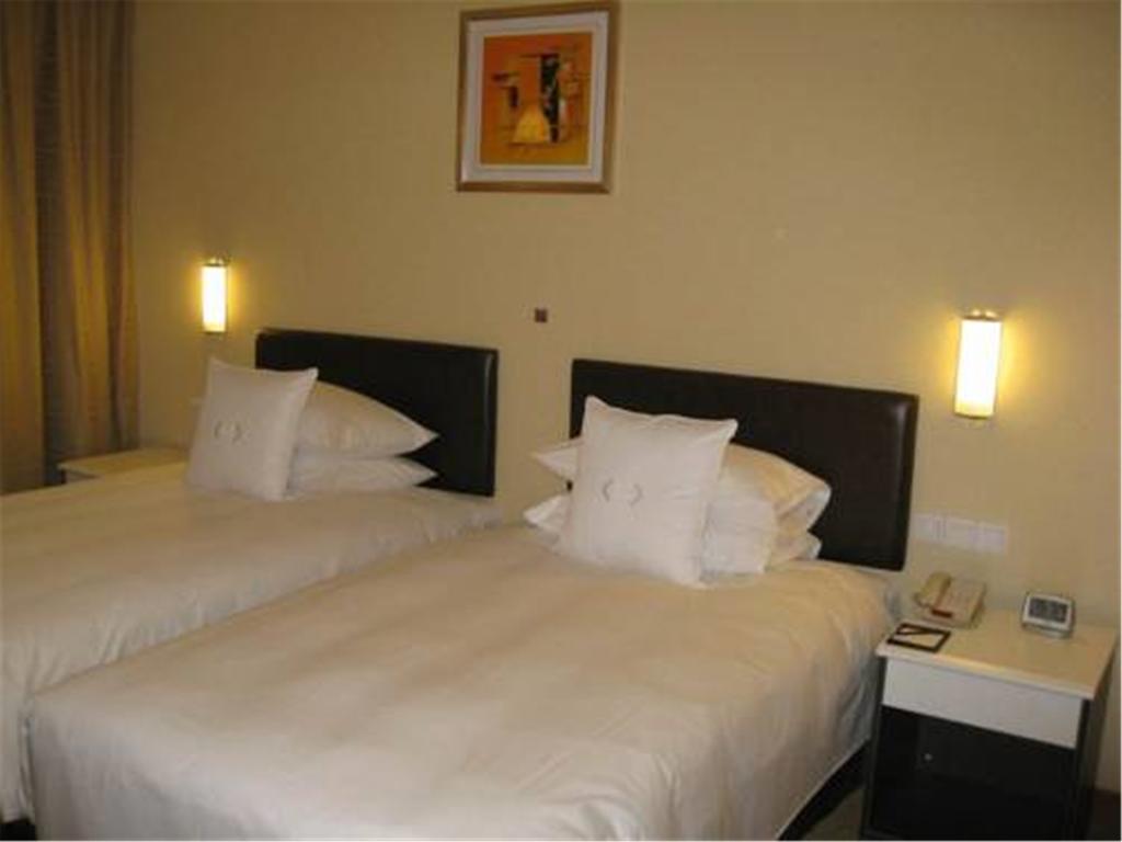 Gloria Plaza Hotel Kangqiao Shanghai Eksteriør bilde